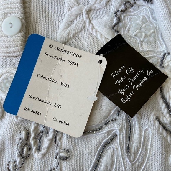 NWT Vintage IB. Diffusion Embellished Embroidered  V Neck Sweater - Picture 9 of 14